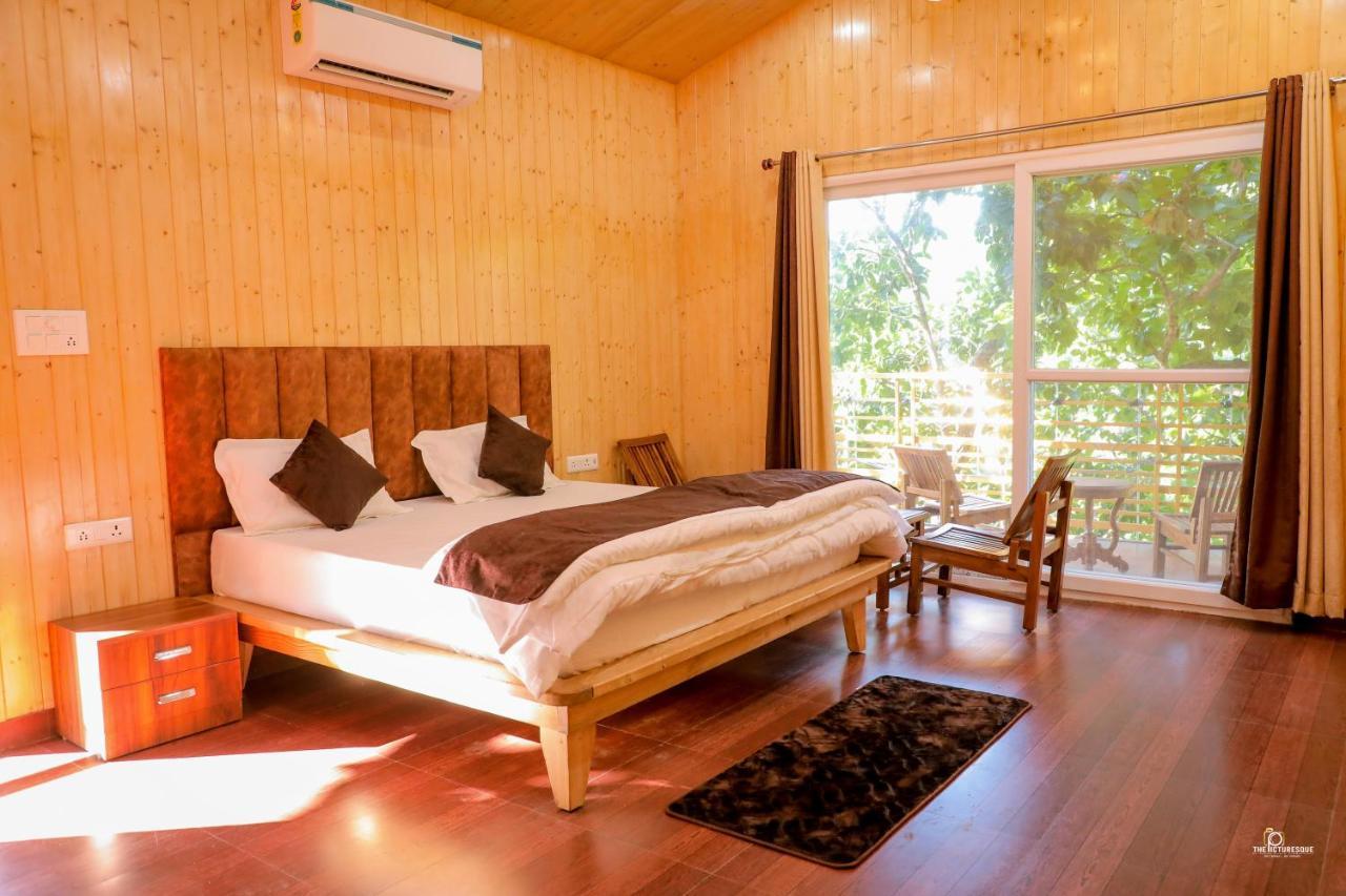 Suryoday Resort Лансдаун Экстерьер фото