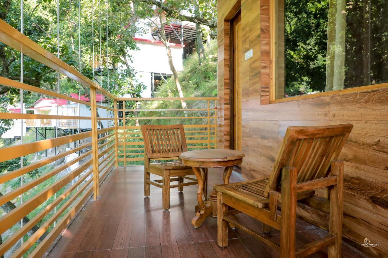 Suryoday Resort Лансдаун Экстерьер фото